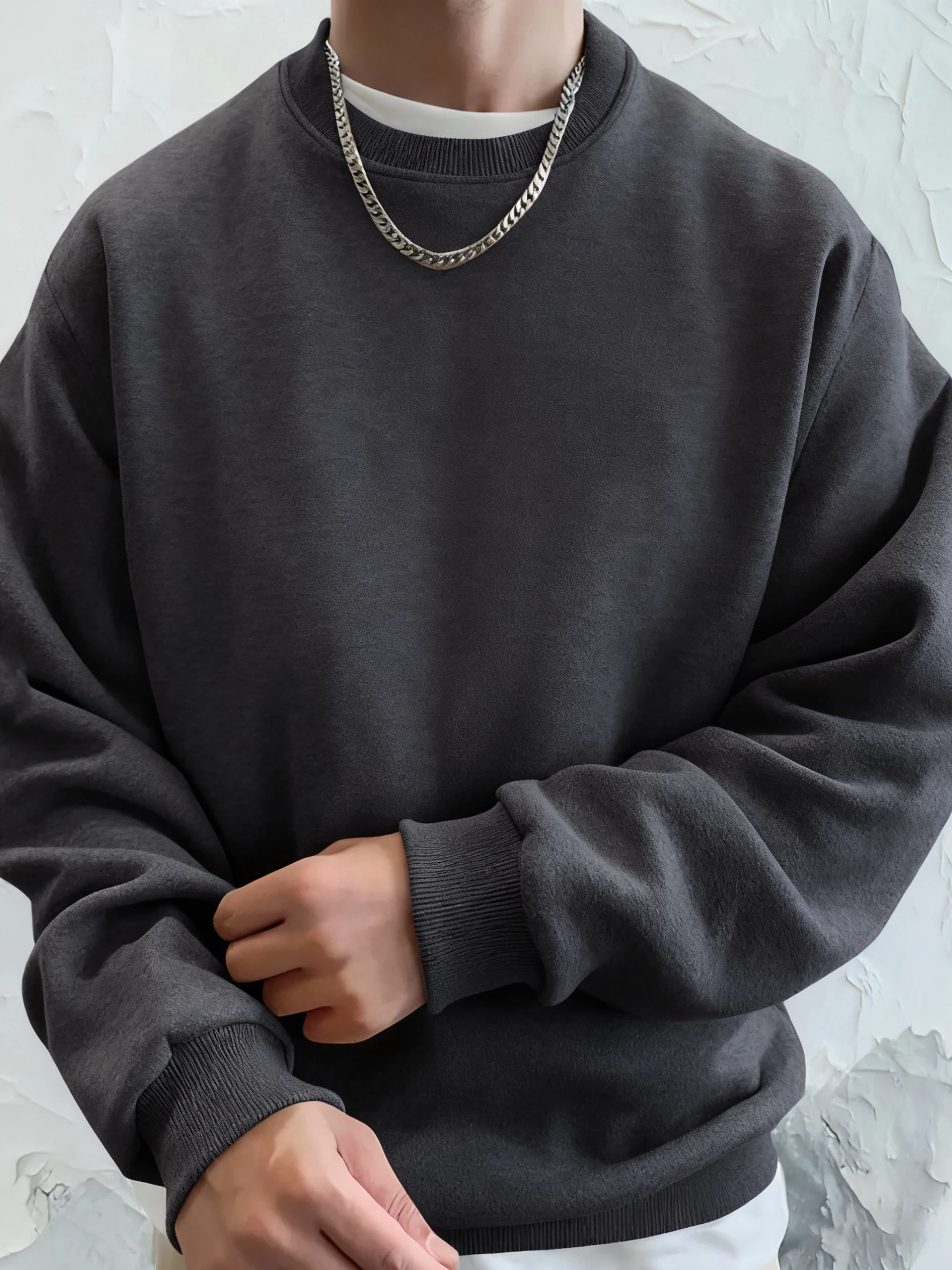 Men'S Solid Sweatshirts Autumn Winter Loose Fleece Soft Hoodies Basics Crewneck Warm Sportswears Street Casual Mens Clothes